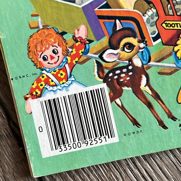 VINTAGE Walt Disney’s Mickey Mouse The Kitten-Sitters a Little Golden Book 1981 - Picture 4 of 9